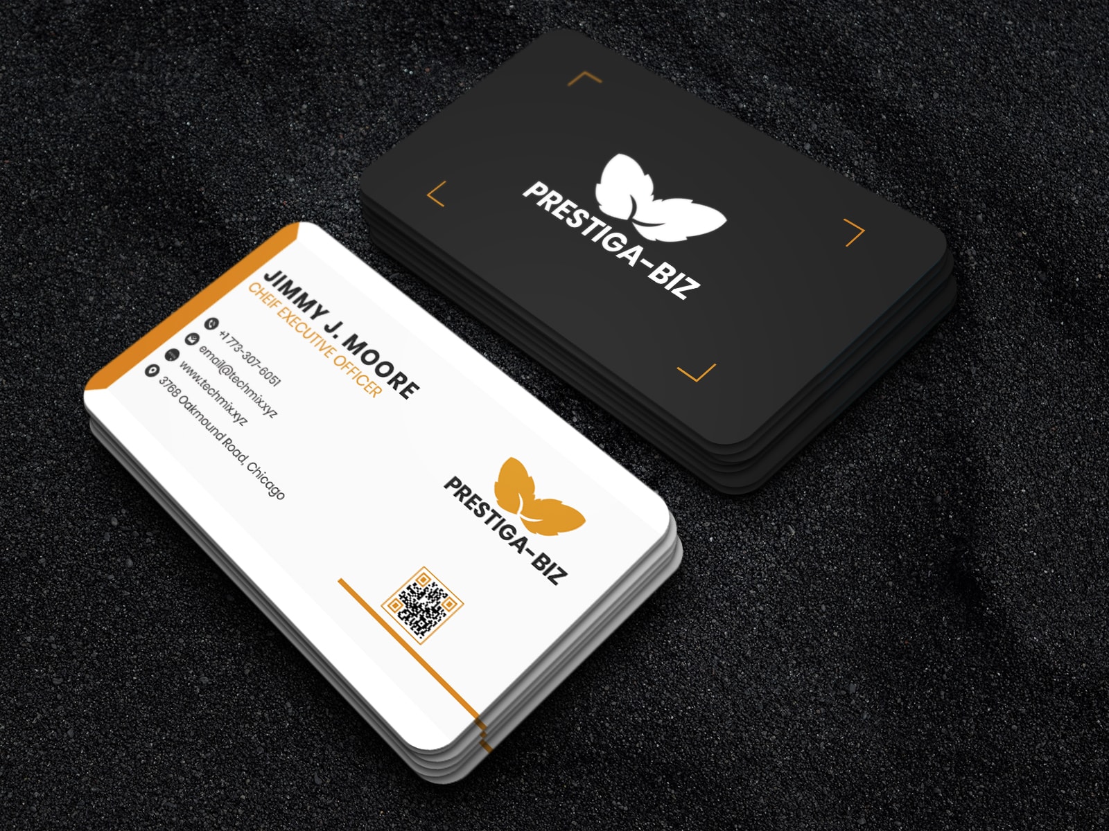 Minimal White Black Business Card Design Template